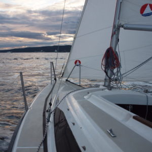 Aktivurlaub, segeln, Austrått agrotuorismus, ein segelboot mit segel